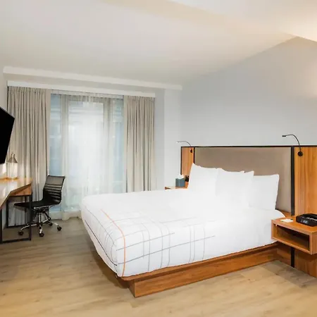 La Quinta By Wyndham Time Square South 3* New York