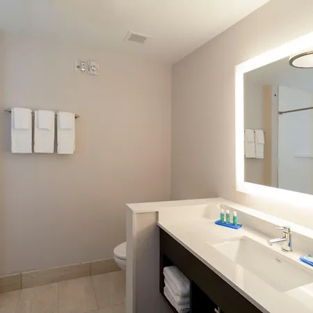 Express Brooklyn - Kings Hwy, An Ihg Hotel