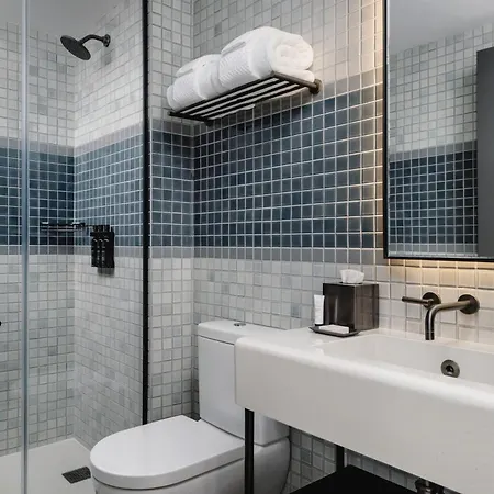 Arlo Midtown Hotel 4*