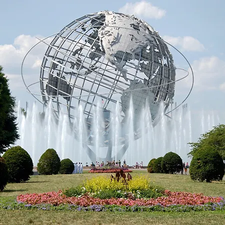 Hotel The Laguardia New York