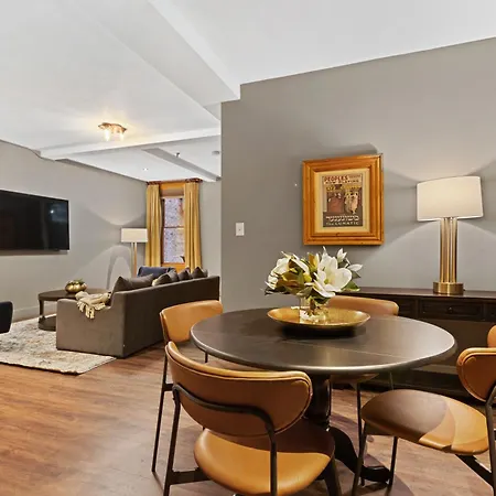 The Historic Blue Moon - Nyc Hotel 4*