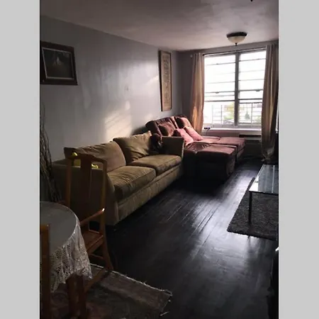 Apartment Montana 2beds 2baths 10 Mins To Jfk, 30 Mins To Manhattan *