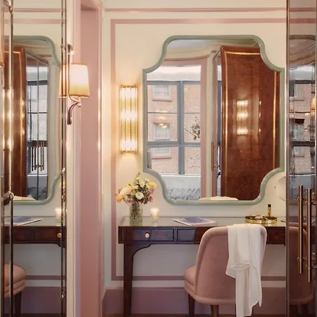 Fouquet's Hotel New York