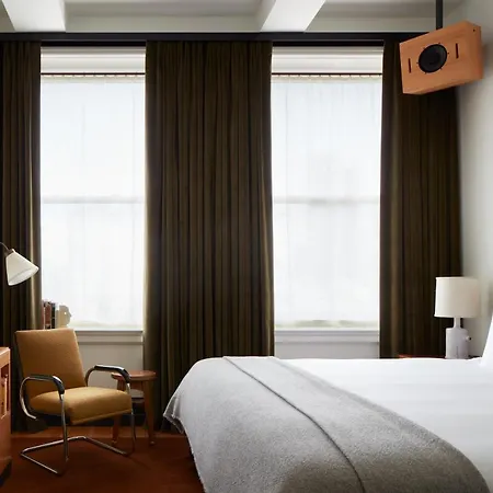 Nine Orchard Hotel