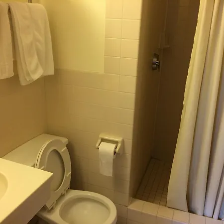 Hotel Seafarers International House