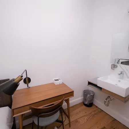 The Flat Nyc 3*