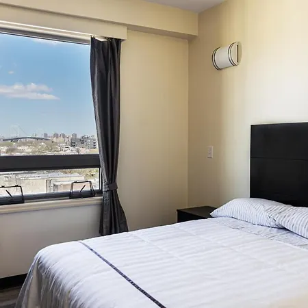 Astoria Laguardia Hotel New York