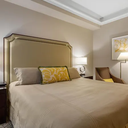 Hotel Omni Berkshire Place