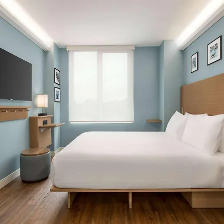 Wingate By Wyndham Bronx Haven Park Hotel 3*