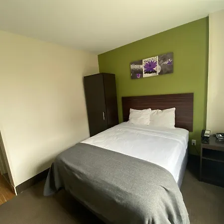 Velvet Hotel Hotel