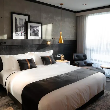 Hotel 42 Williamsburg