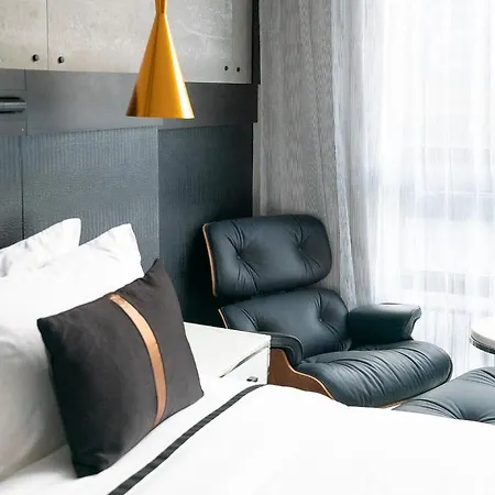 42 Williamsburg Hotel 4*