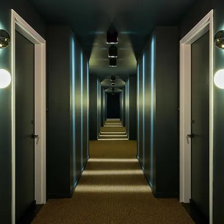 Radio Hotel