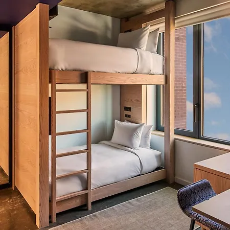 Hotel Radio 4*