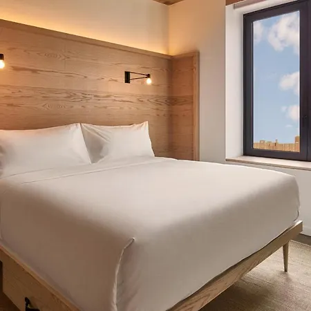 Radio Hotel New York