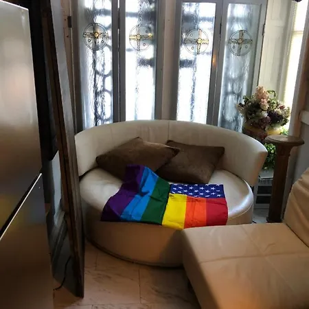 Private In Manhattan