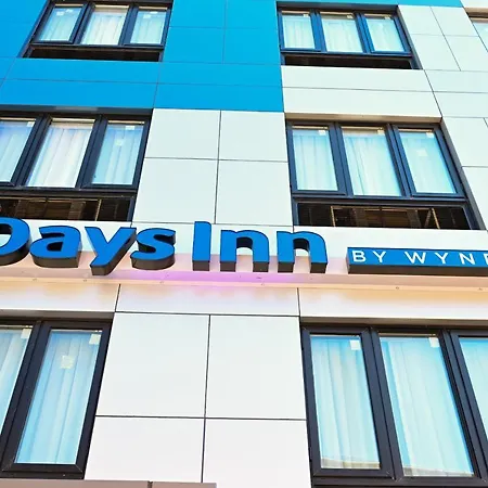 Days By Wyndham Bronx Nyc Hotel New York