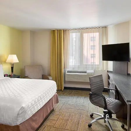Hotel Candlewood Nyc -times Square By Ihg 3*