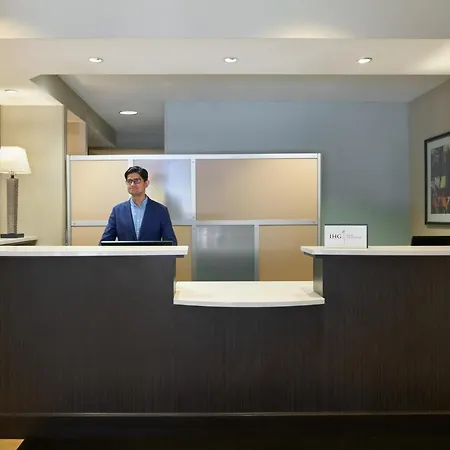 Candlewood Nyc -times Square By Ihg Hotel 3*