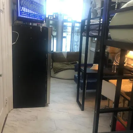 Private In Manhattan