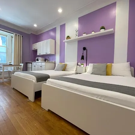 And The City, Empire State Building Apartment
