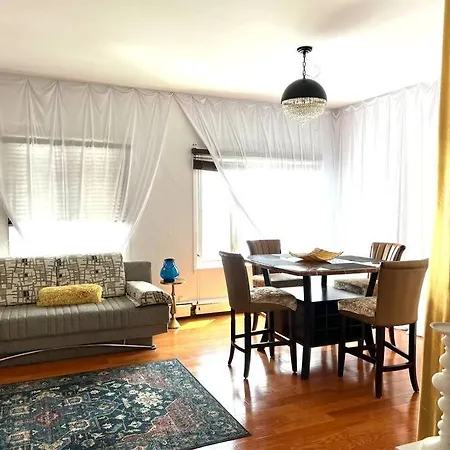 At The Oasis Apartment New York