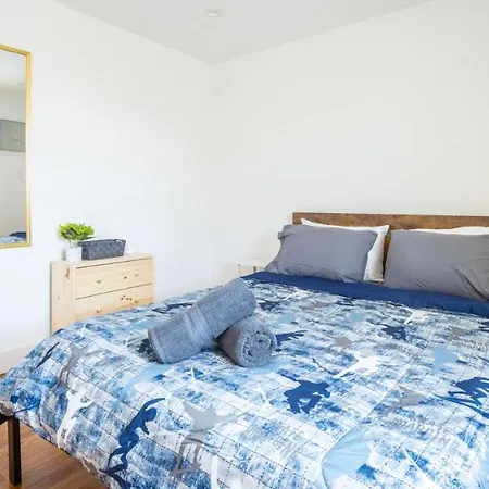 Apartment Lovely 3-br In Queens, Near Rockaway