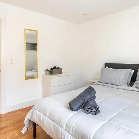 Apartment Lovely 3-br In Queens, Near Rockaway New York