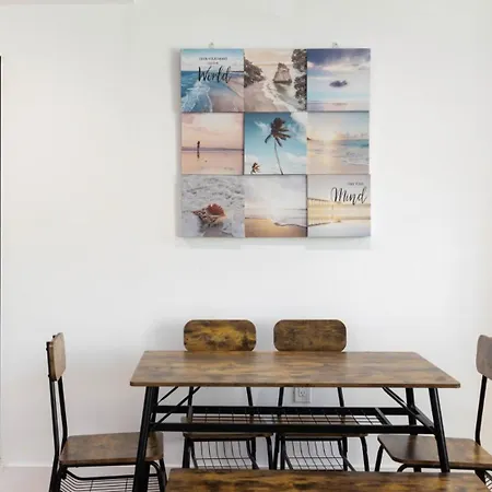 Lovely 3-br In Queens, Near Rockaway Apartment *