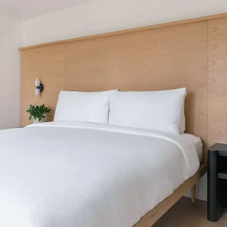 Arlo Soho 4*