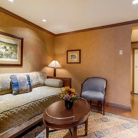Hotel Blakely