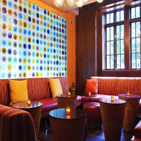 Excelsior Hotel 3*