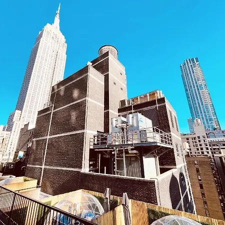 And The City, Rooftop View Apartment
