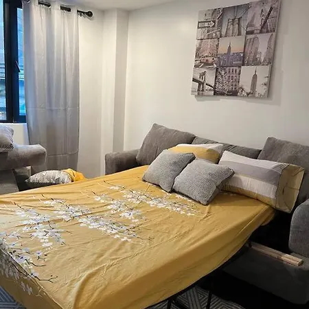 Cozy 1 Bedroom With Outdoor Patio Space