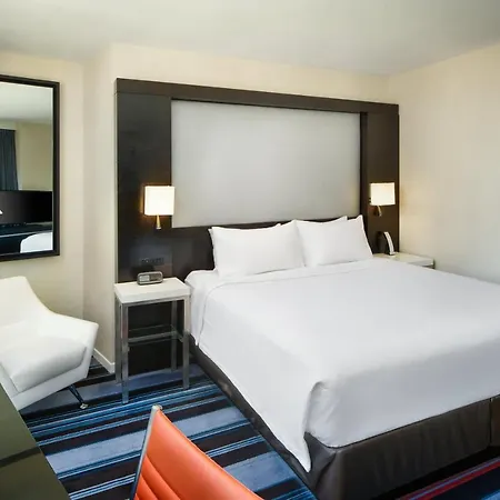 Hotel Courtyard By Marriott Manhattan/central Park