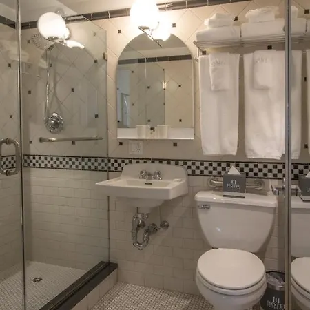 Scherman Guest house 4*