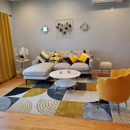 Located 10 Minutes From Jfk Airport Guest house New York
