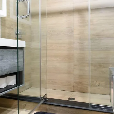 24-14 Renovated Prime Gramercy W D Apartment *