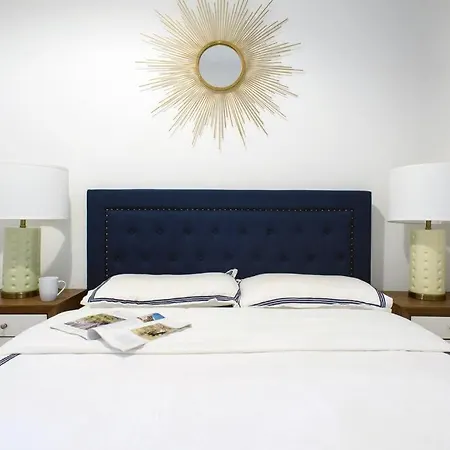 428-3r Spacious Prime Midtown 2br Newly Furnished Apartment *