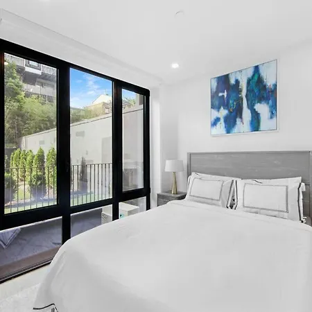 149bk-101 New Construction 2br Private Garden W-d