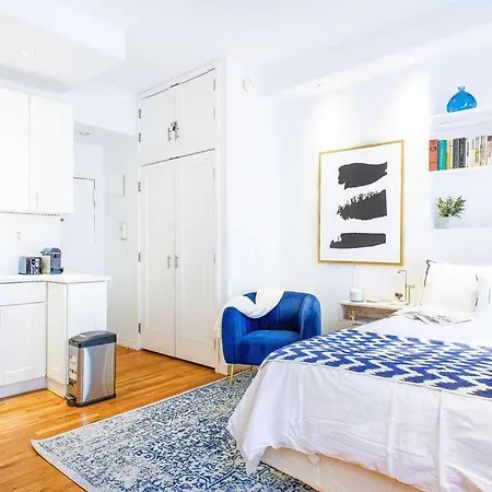 62-3b Prime Ues Walk To Park Holiday home