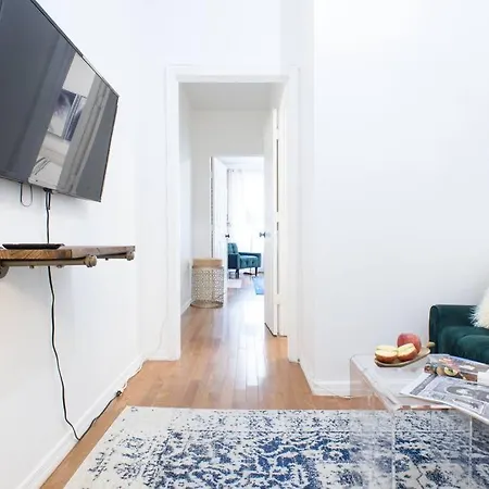 454-3w Prime Location 2br Newly Furnished Sleeps 5