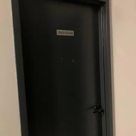 Best Studio You Can Find * New York