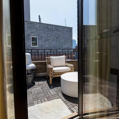 809-6b 2br Duplex Breathtaking Views Beauty New York