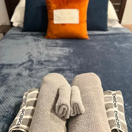 Cozy 1 Bedroom With Outdoor Patio Space Apartment *