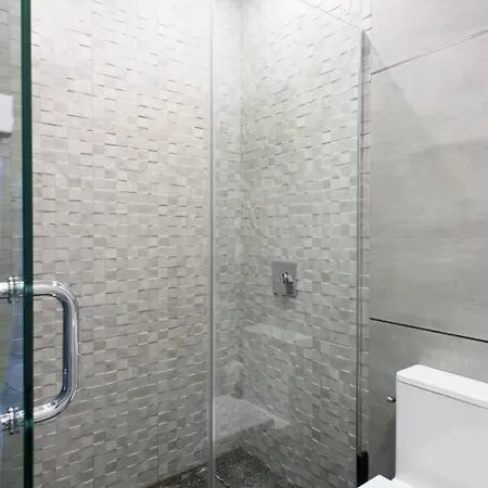 Apartment 78-2b New Furnished 1br Wd Walk To Park *