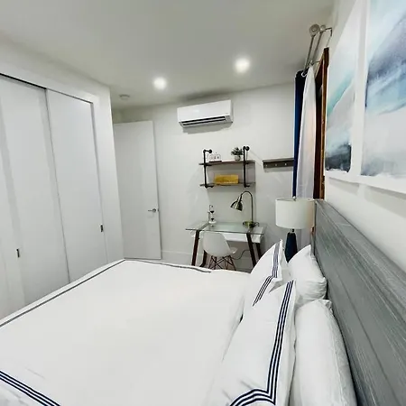 78-3a Luxury Brand New Modern 1br W&d