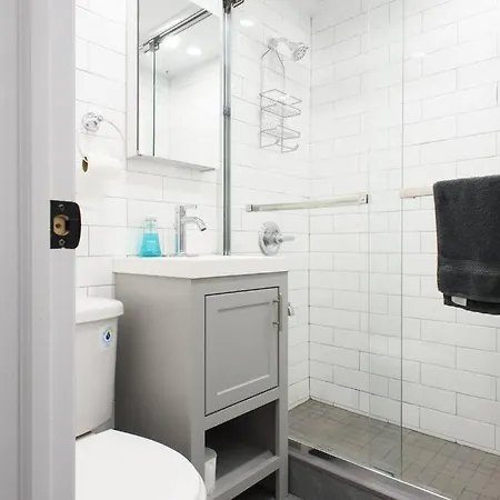 350-2a Prime Gramercy Newly Renovated 1br Sleeps 4 Apartment