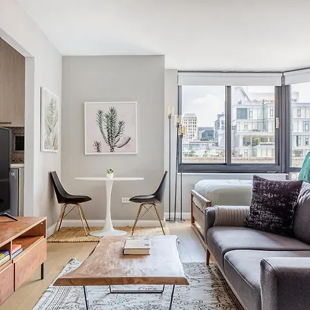 Tribeca Studio W Indoor Pool Gym Nyc-127 *