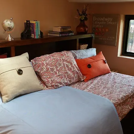 Two Bedroom - Bedford Stuyvesant New York